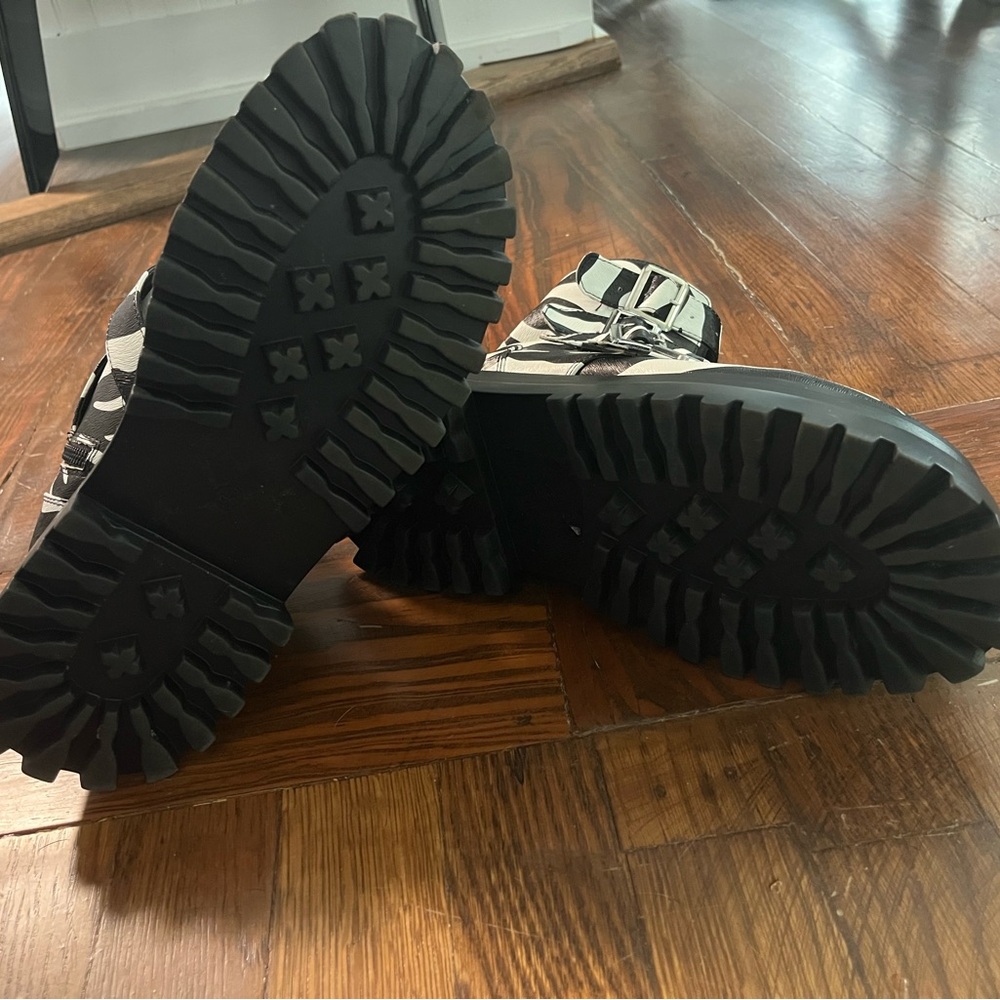 Platform Black & White Zebra Print Buckle Boots - Picture 3 of 5